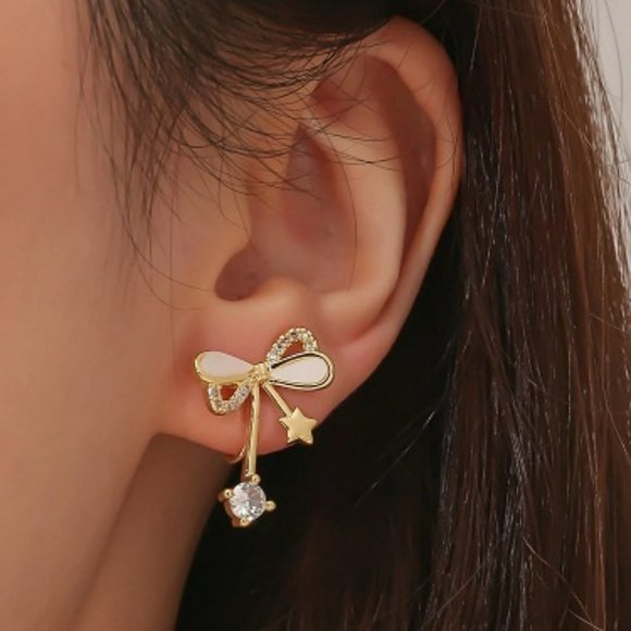 Gold & Rhinestone Colored Bow & Star CLIP Earrings - Picture 1 of 3
